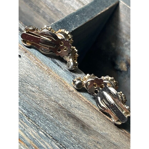 Vintage Earrings - Picture 4 of 6